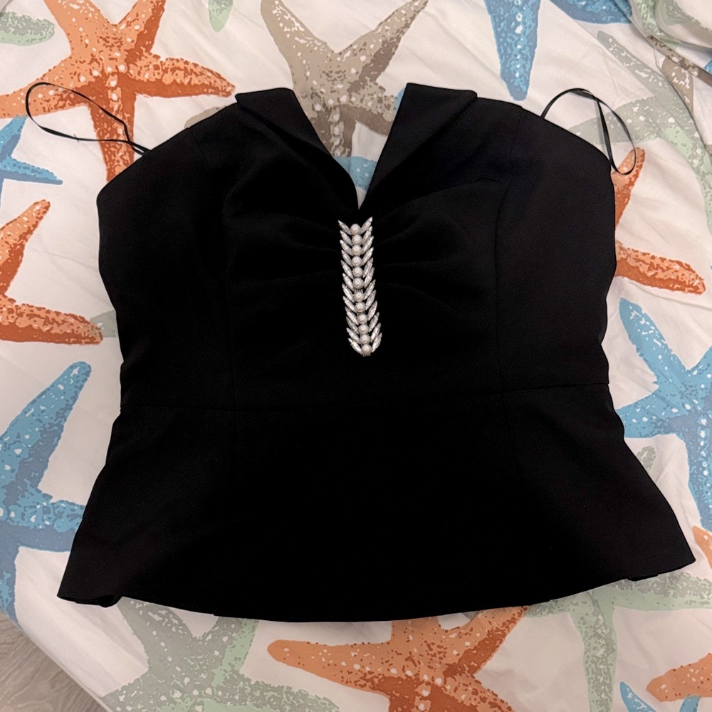 Dynamite Elegant Black Blouse with Silver Accent